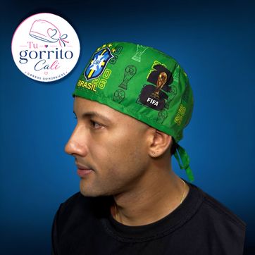 Mundial selección brasil fondo verde hombre  - imagen 1