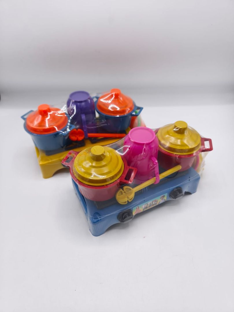 KIT ESTUFA Y OLLAS PLASTICA 
