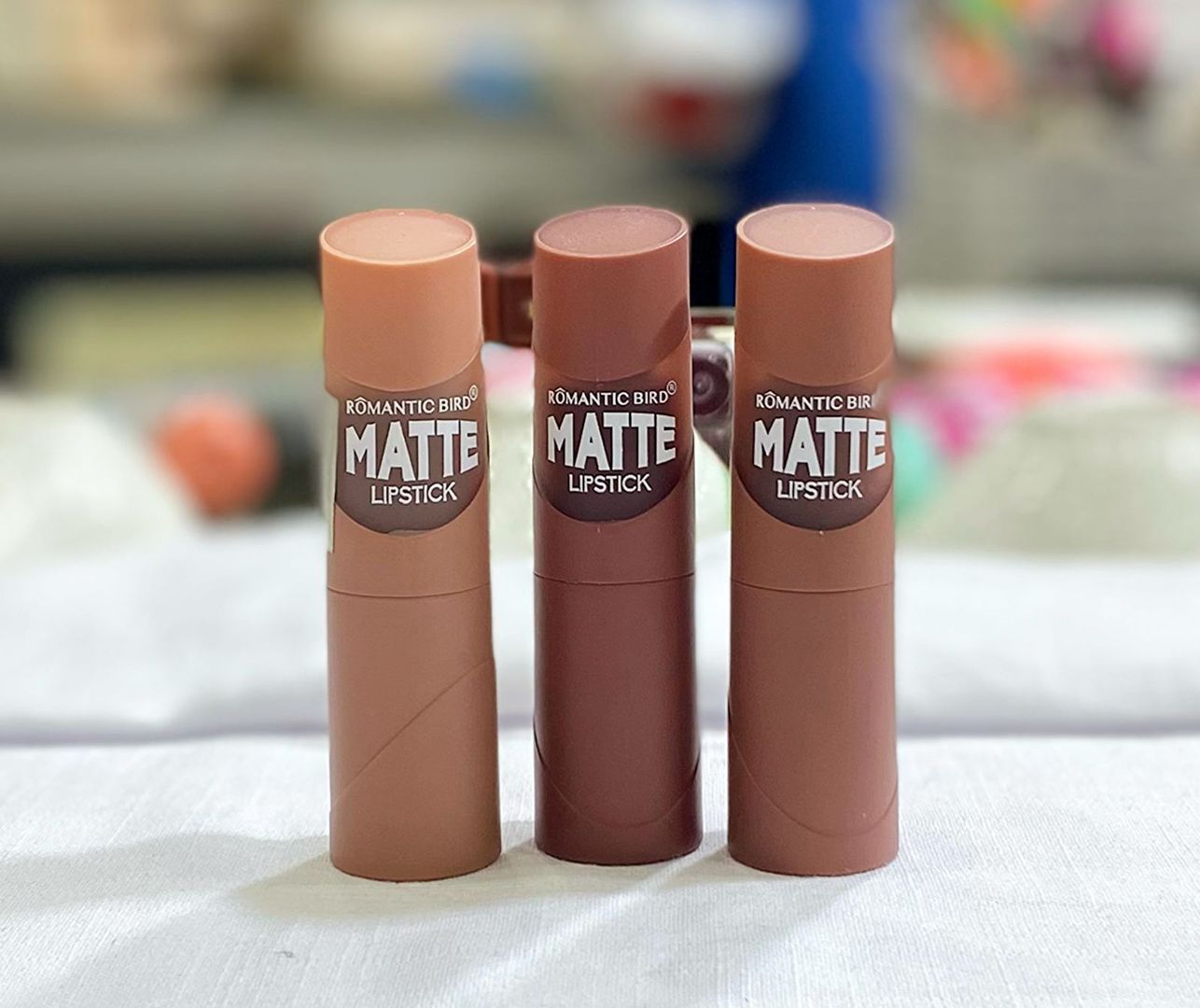 Labial mate 