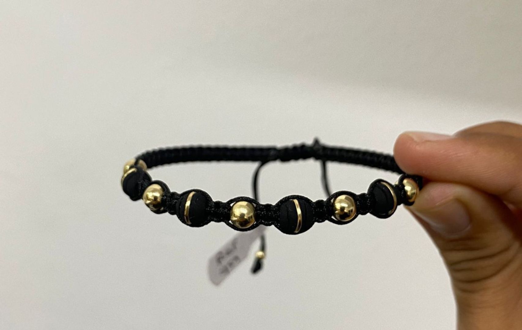 Pulsera tejida intercalada neopreno y balin liso