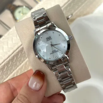 Imagen del producto Reloj redondo plateado blanco 