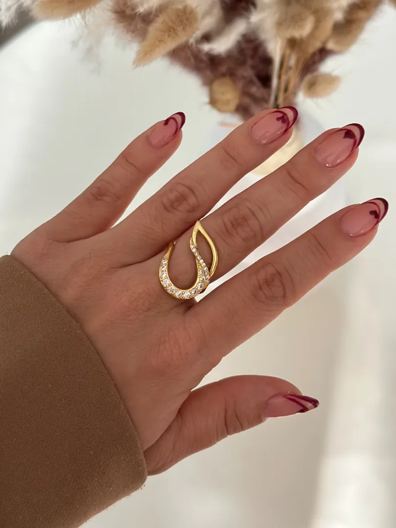 Anillo dorado circones 