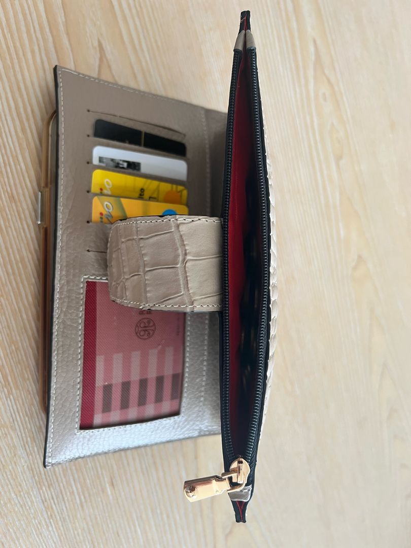 Billetera-Porta celular