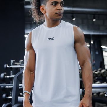 NUEVA CAMISILLA  HOMBRE BLANCA - imagen 1