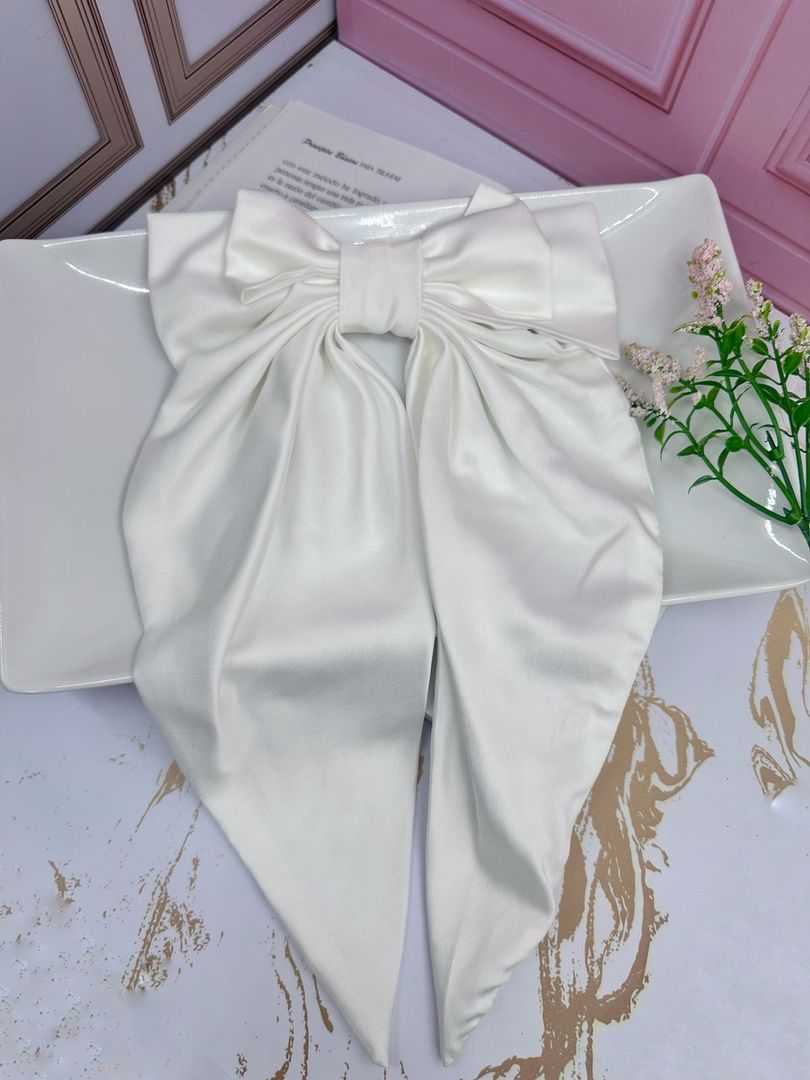 Lindo Lazo 3 líneas Cola Larga