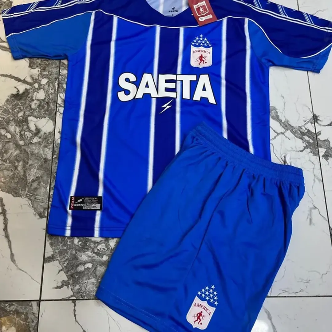 CAMISETA RETRO AMERICA