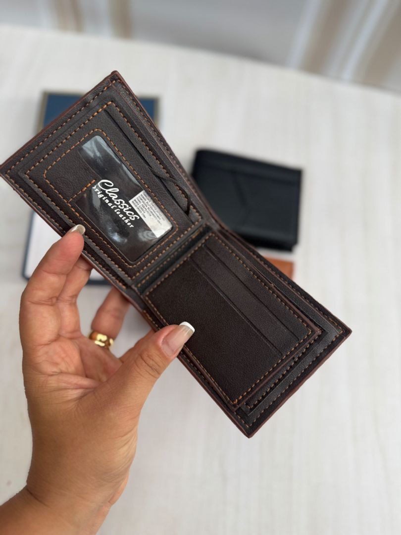 Billetera para hombre en caja 