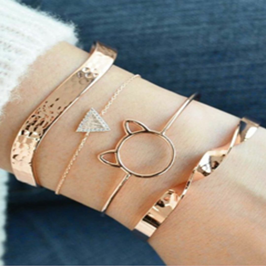 JUEGO DE 4 PULSERAS