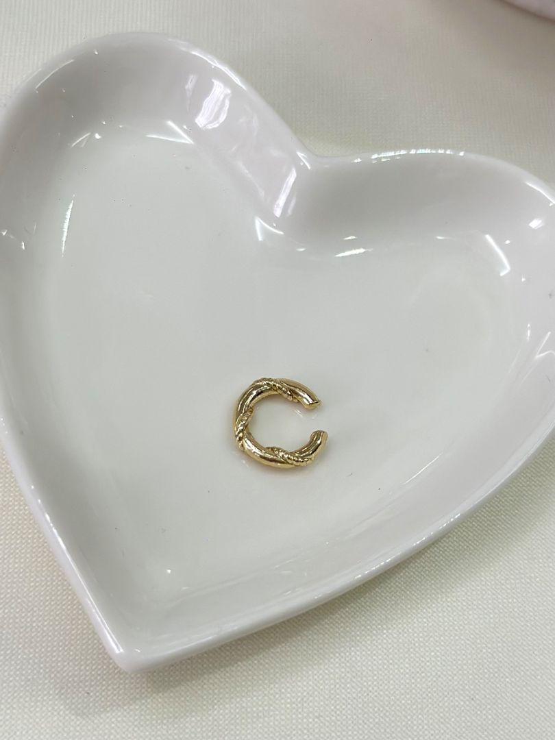 Earcuff dorado 