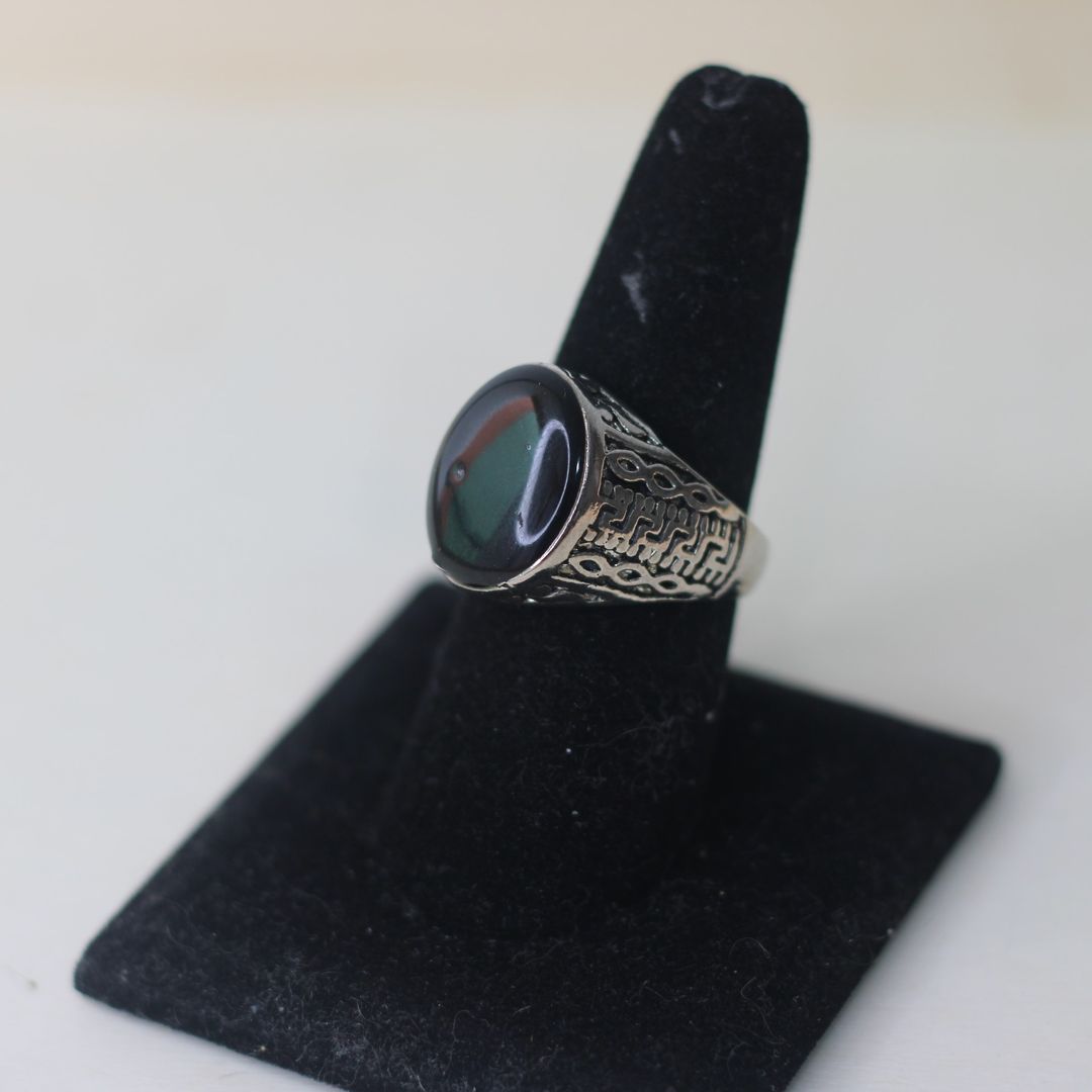 ANILLO NEGRO OVALADO