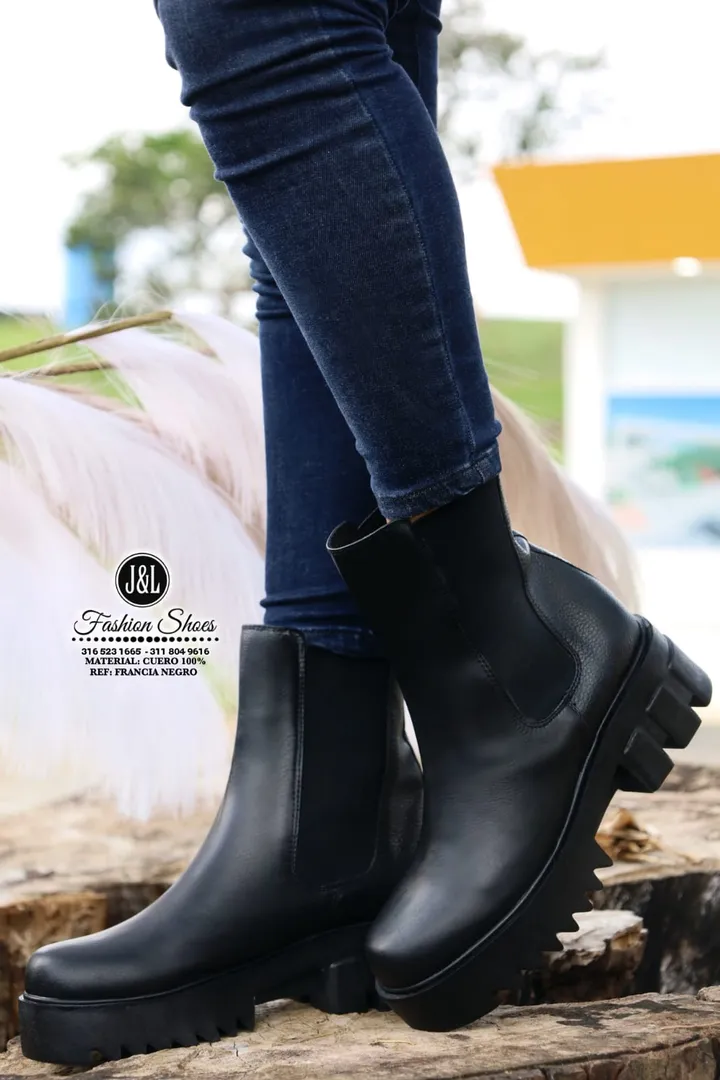 BOTAS Y BOTIN