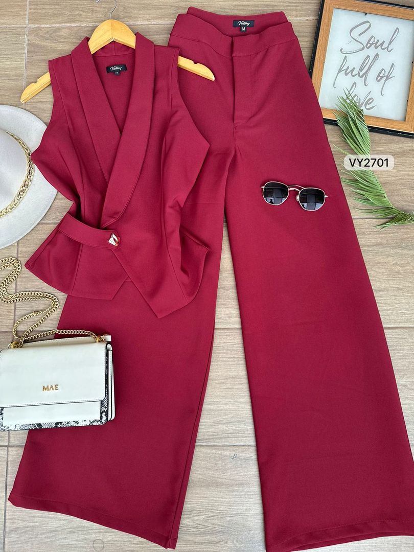 SET CHALECO LARGO Y PANTALON BOTON DORADO VY2701