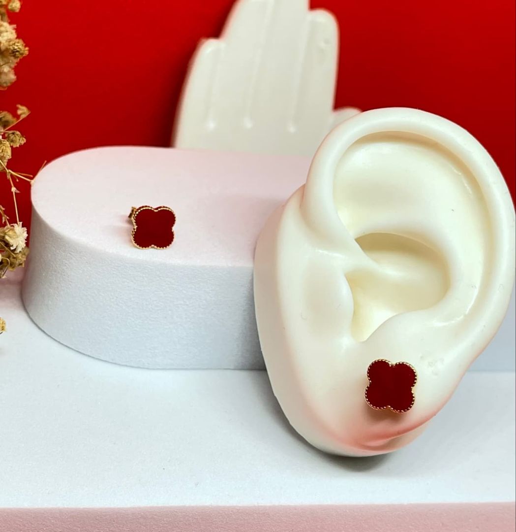 Topos van cleef 10mm rojos medianos