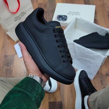 Alexander Mcqueen Negro Total  - imagen 1