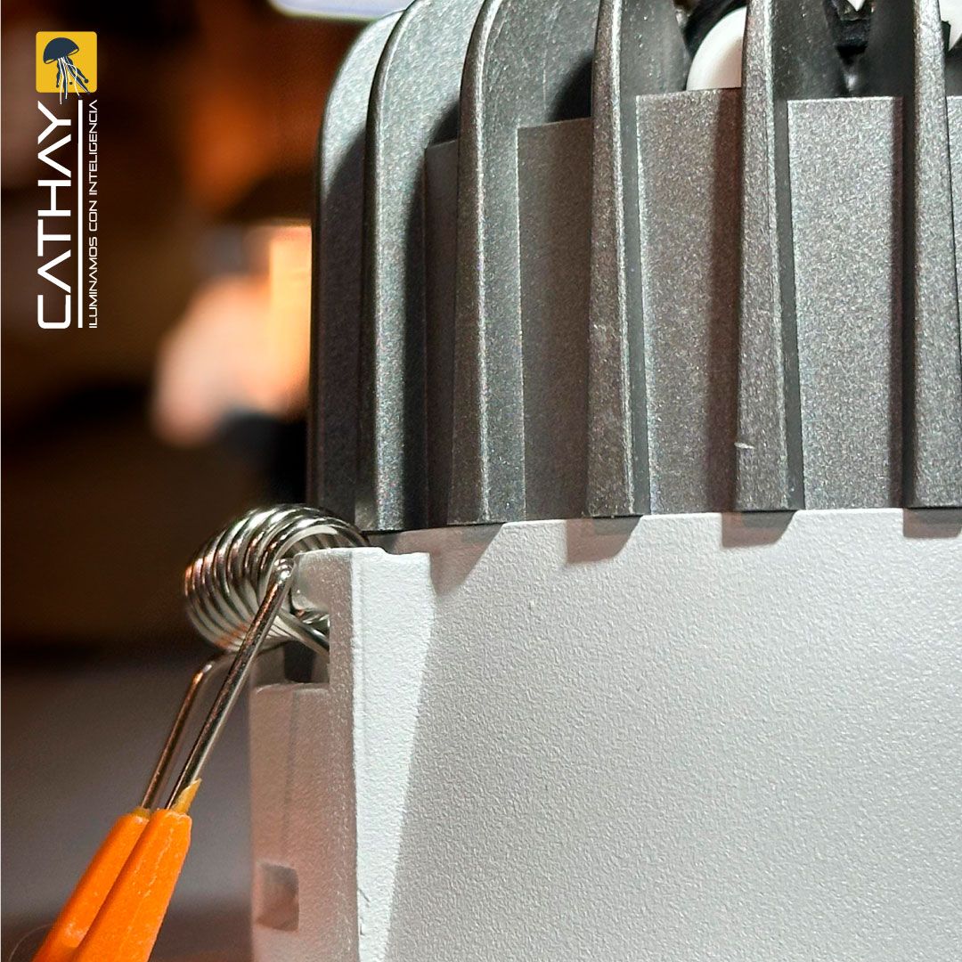 DOWNLIGHT ECUALIZABLE DUAL WHITE 6W