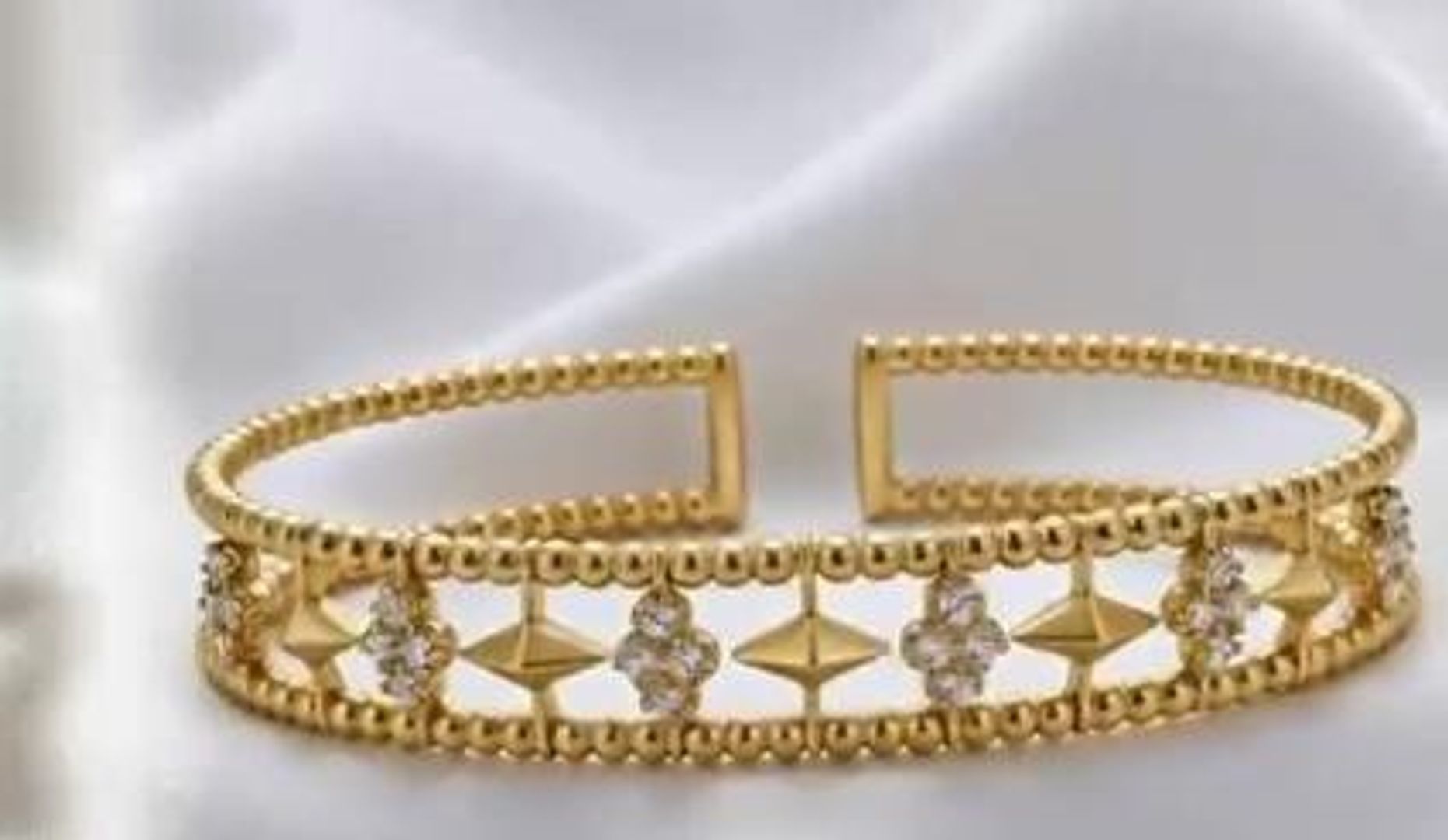 Brazalete Ajustable Dorado en Acero Inoxidable 316L y Zirconias