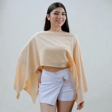 Blusa tipo capa  - imagen 1
