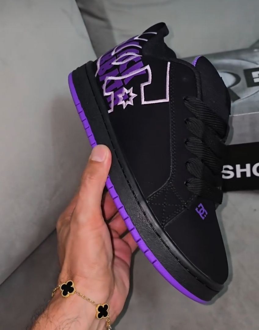DC Morado 