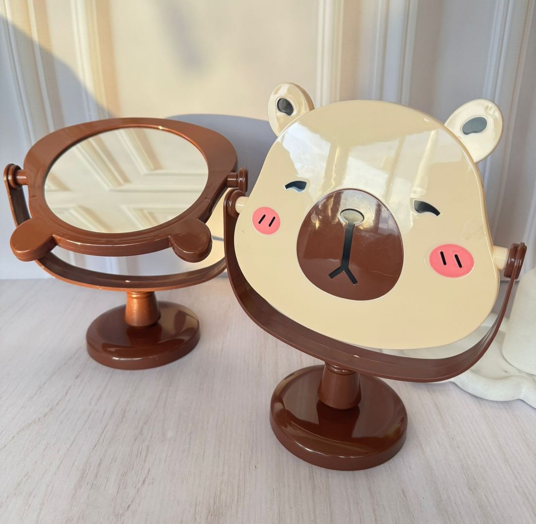 Espejo de mesa capibara 