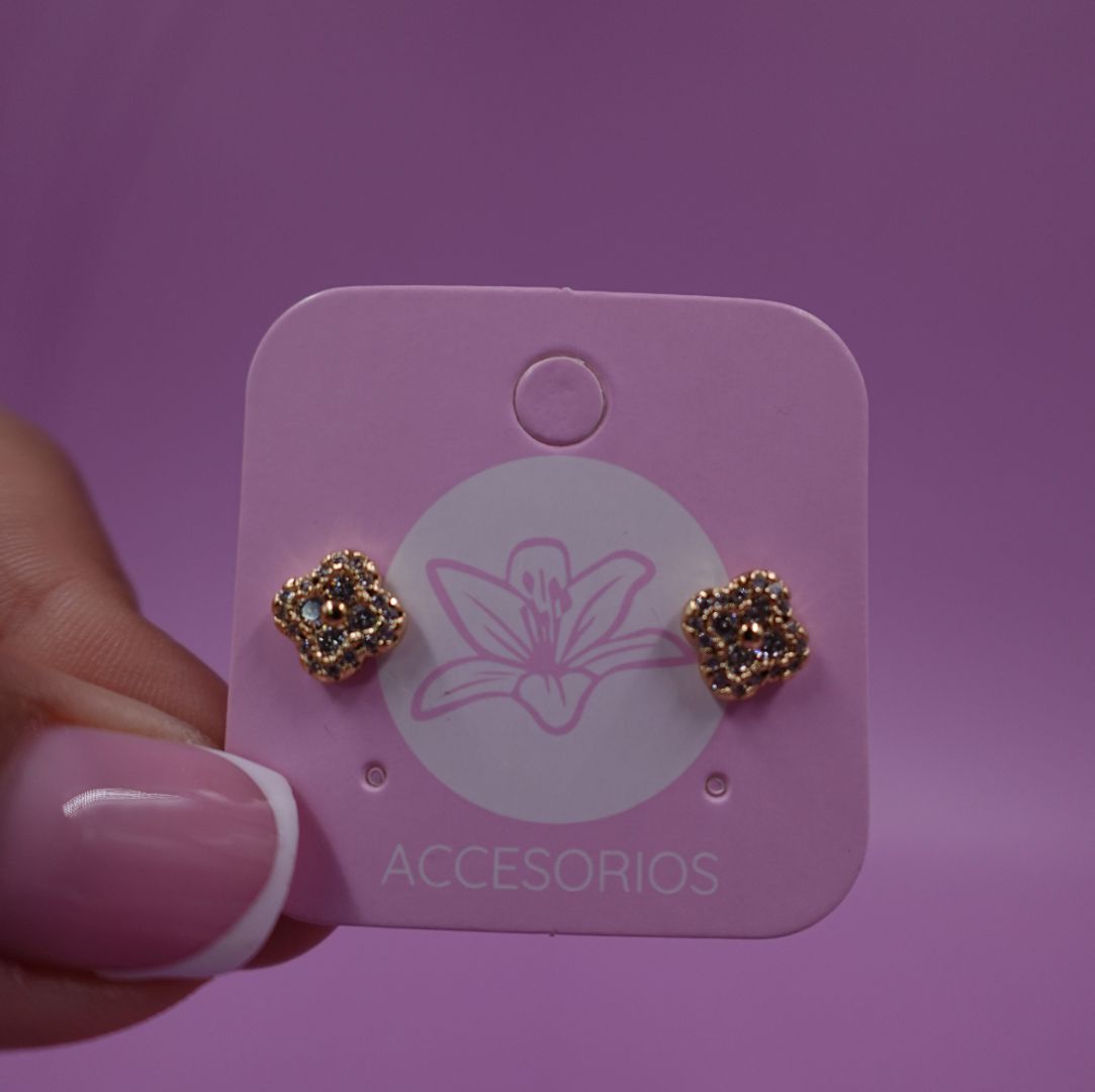 ARETA CUATRO LADOS DORADA PEQUEÑA