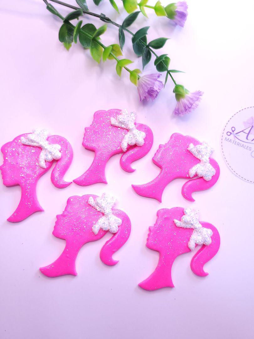 Silueta 6cm  Barbie fucsia 