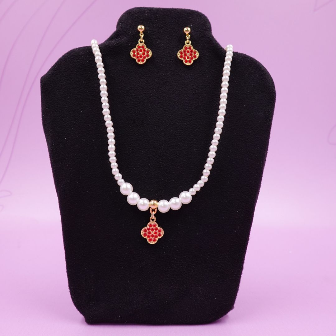 COLLAR VAN CLEEF PERLA + TOPO - CL014