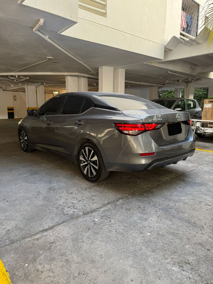 NISSAN SENTRA EXCLUSIVE 2024 