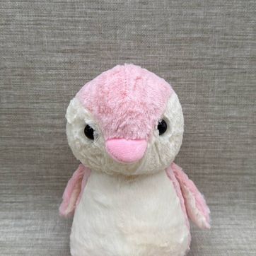 Imagen del producto PINGUINO ROSA DE 25 CM 