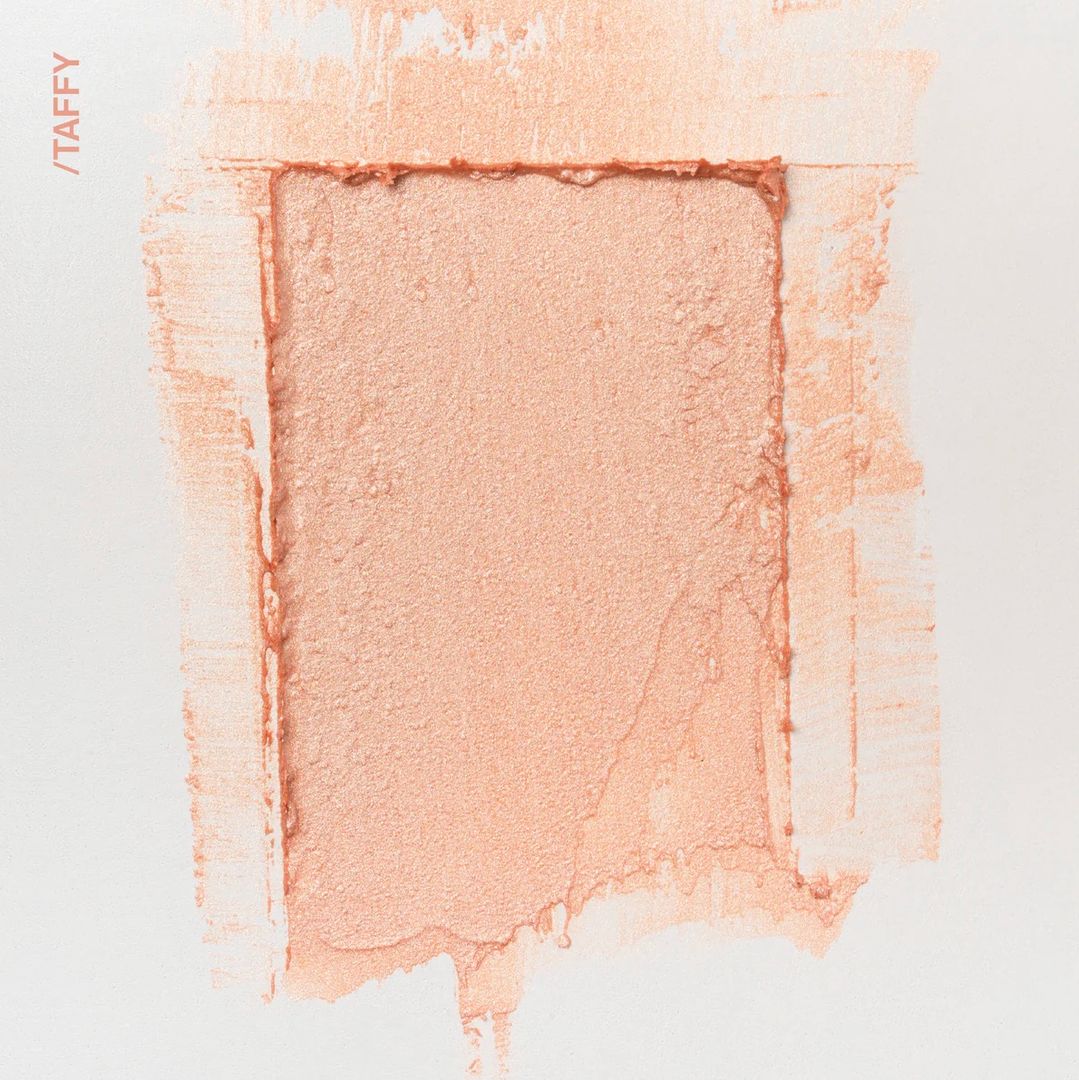 MINI ILUMINADOR CREMOSO EN BARRA ATENEA