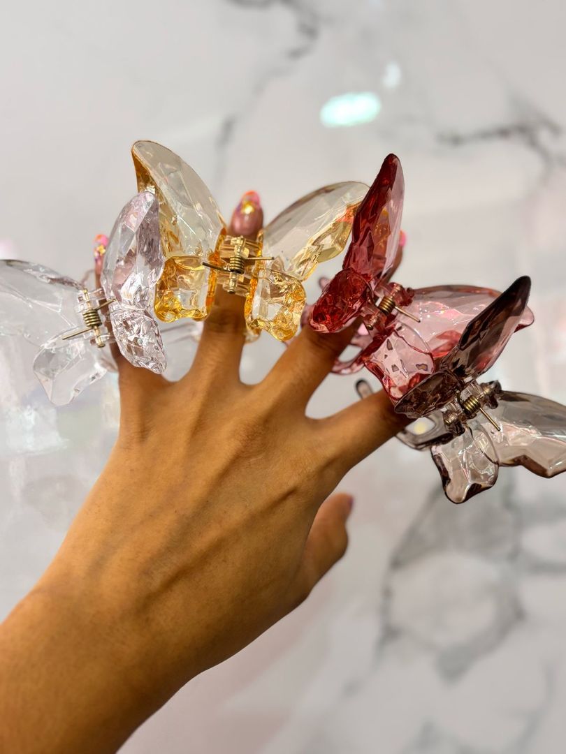 Gancho mariposa acrilico grande