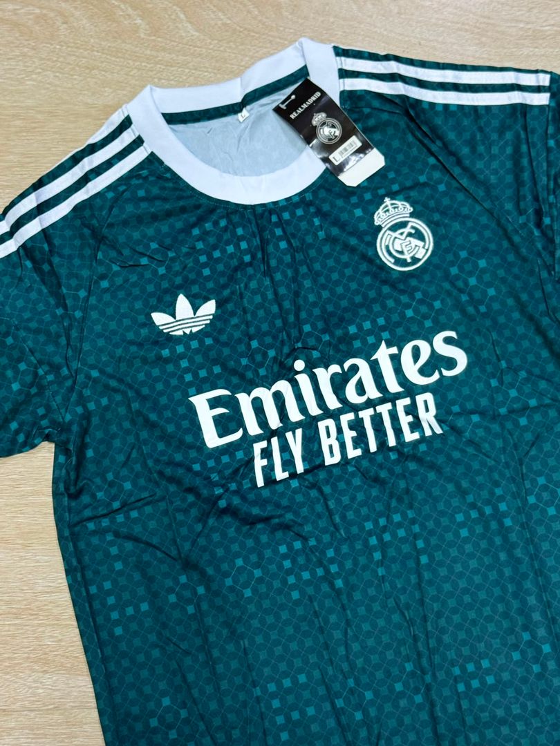 000  REAL MADRID