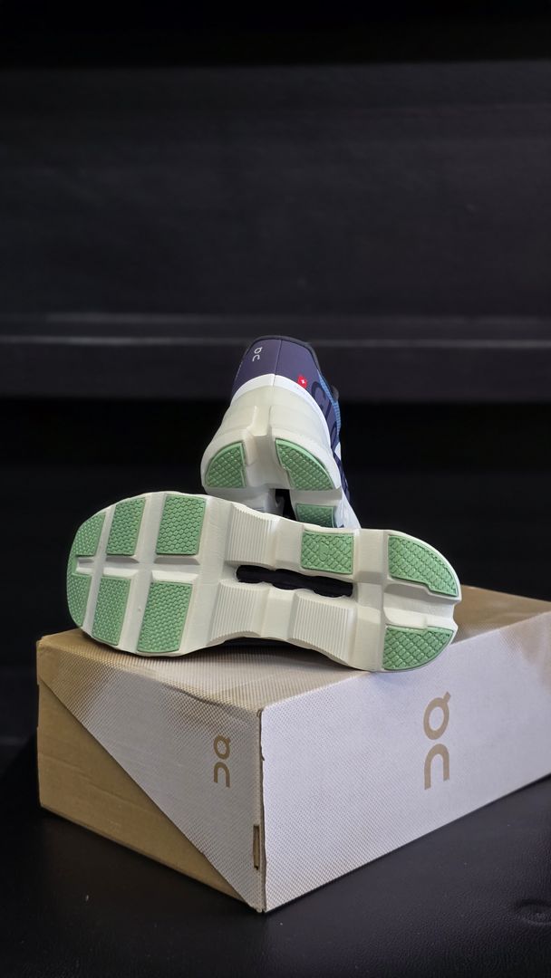 Cloud Monster Dust Vapor 