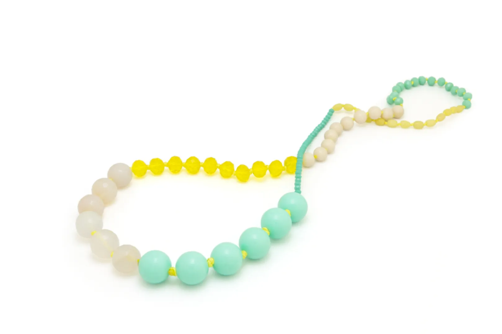 LONG MIXED BEAD NECKLACE