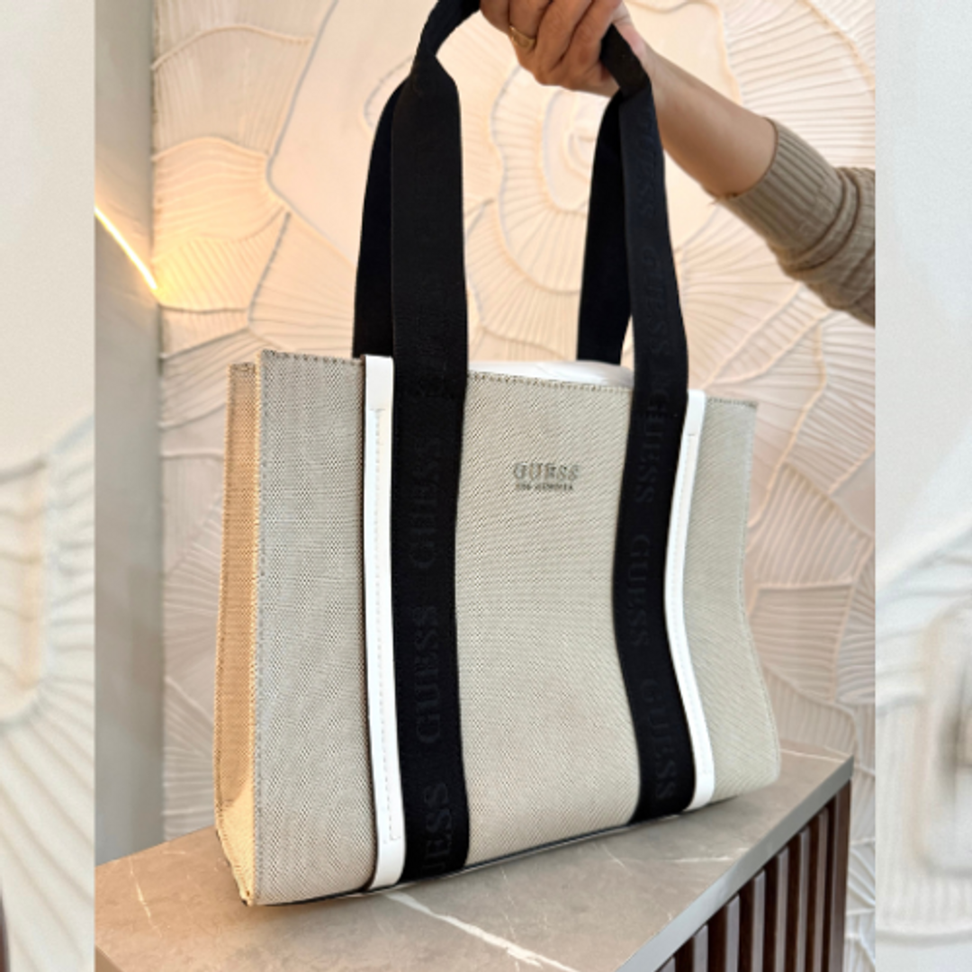 Cartera Guess Negro/Blanco