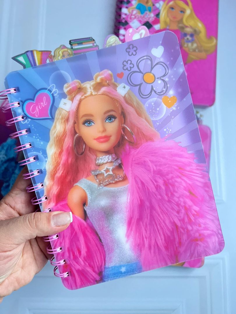 Agenda 5 materias Barbie 