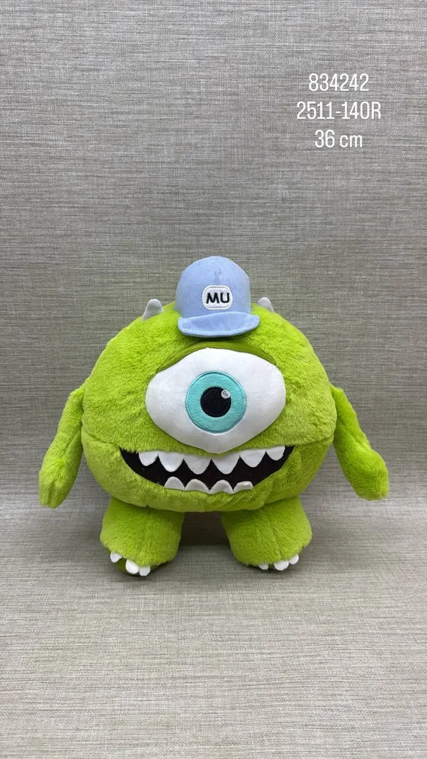 MIKE  WAZOWSKI  36 CM 