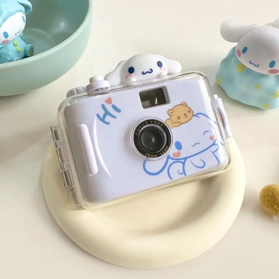 Cámara Sanrio retro