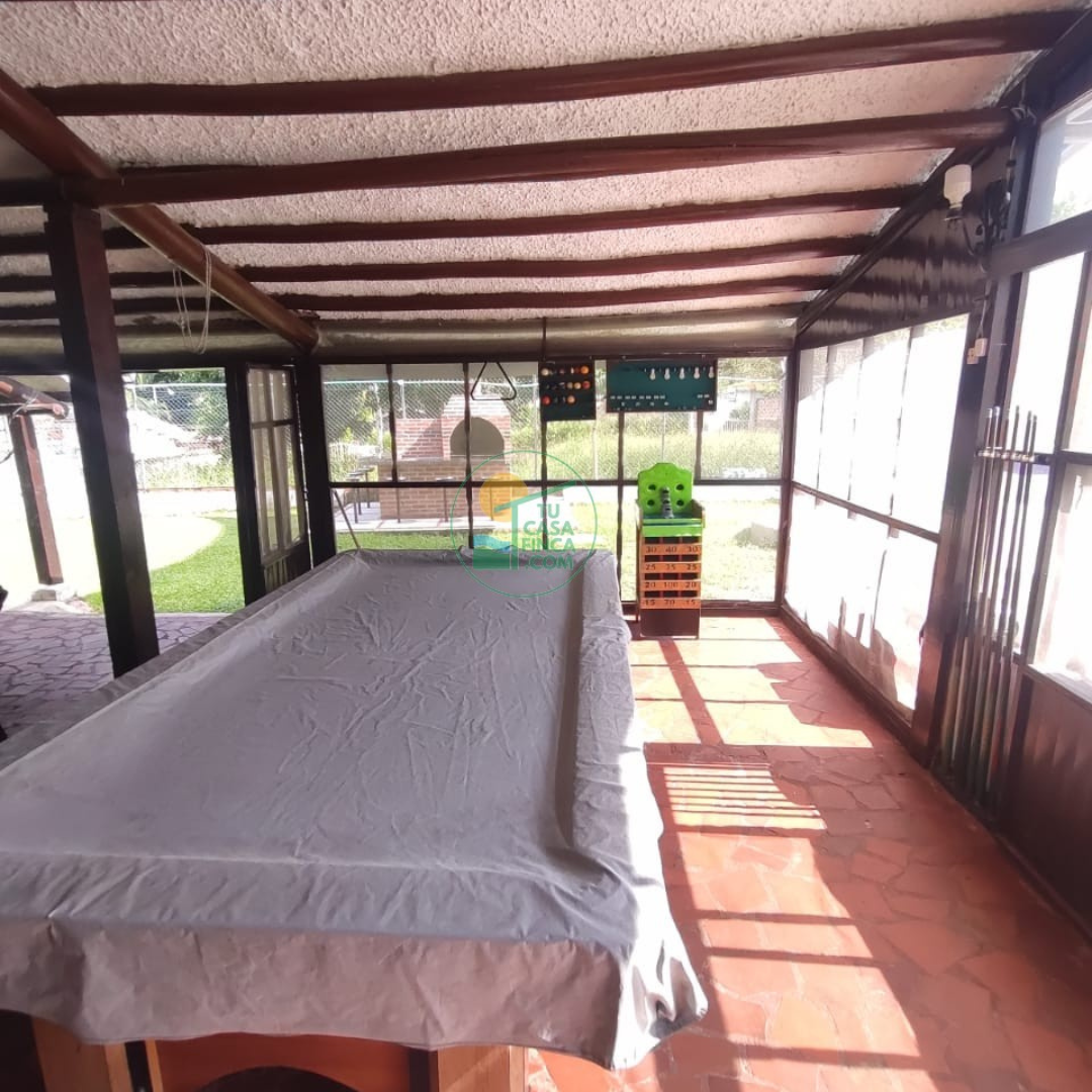 MELGAR |12|16 PERSONAS