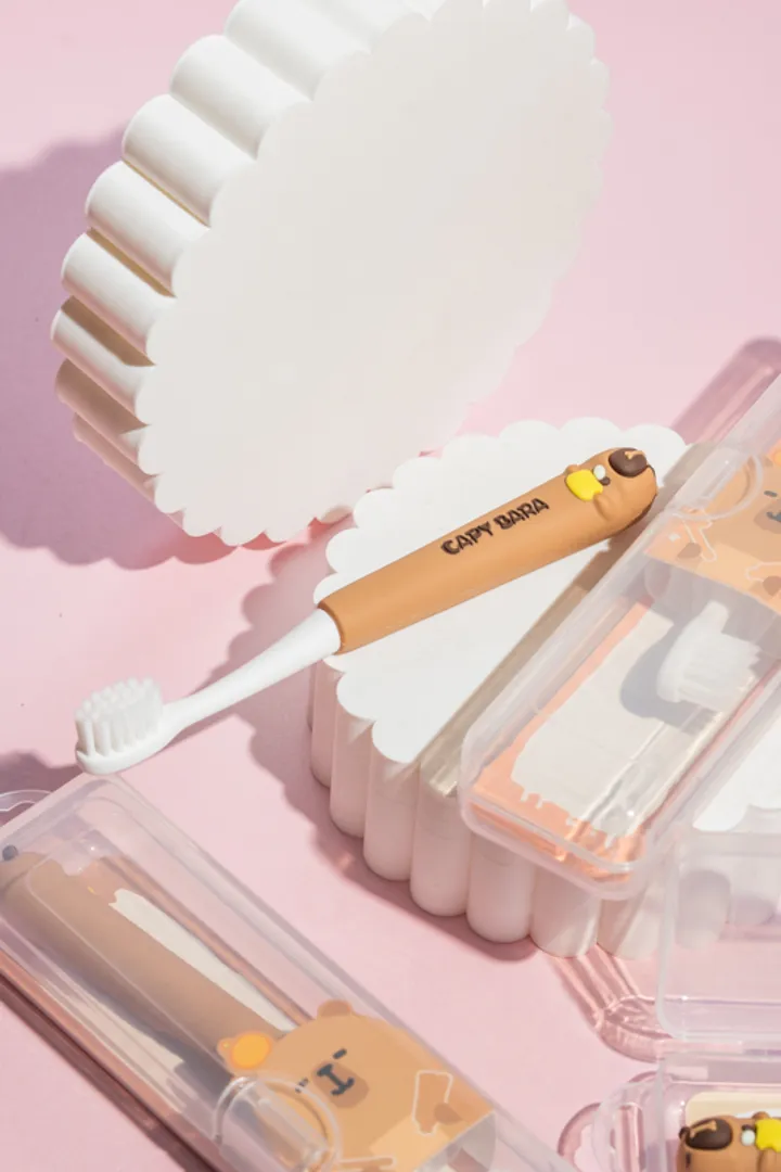 CEPILLO DE DIENTES CAPIBARA