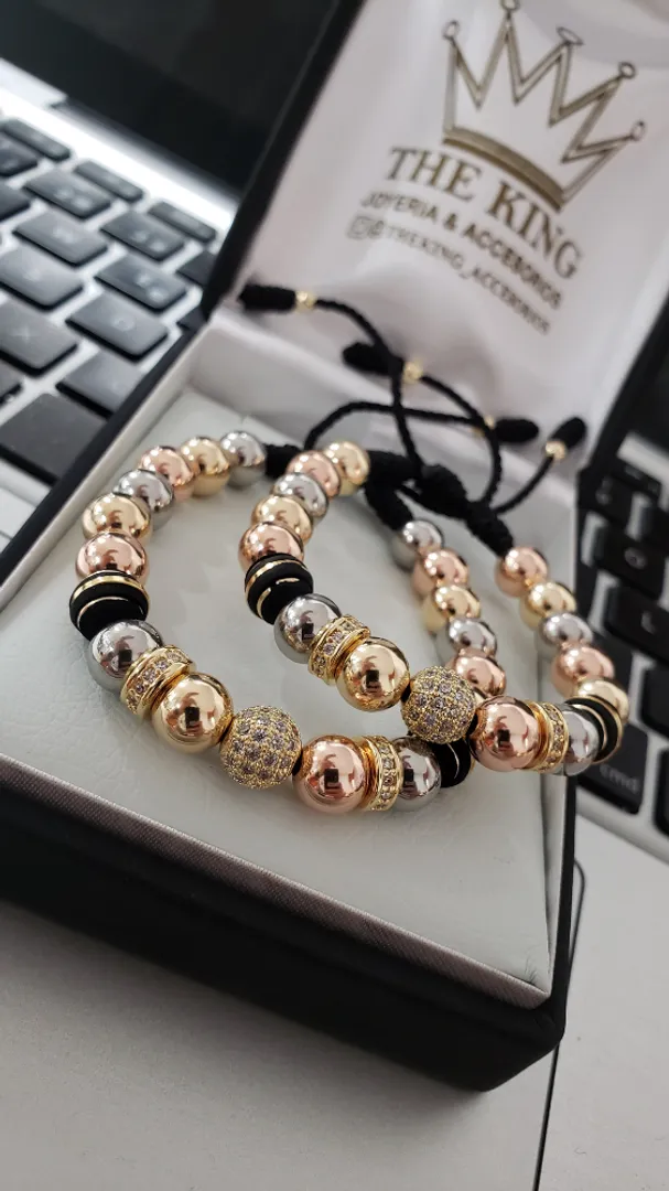 Par manillas tres oros bola de fuego tres oros 