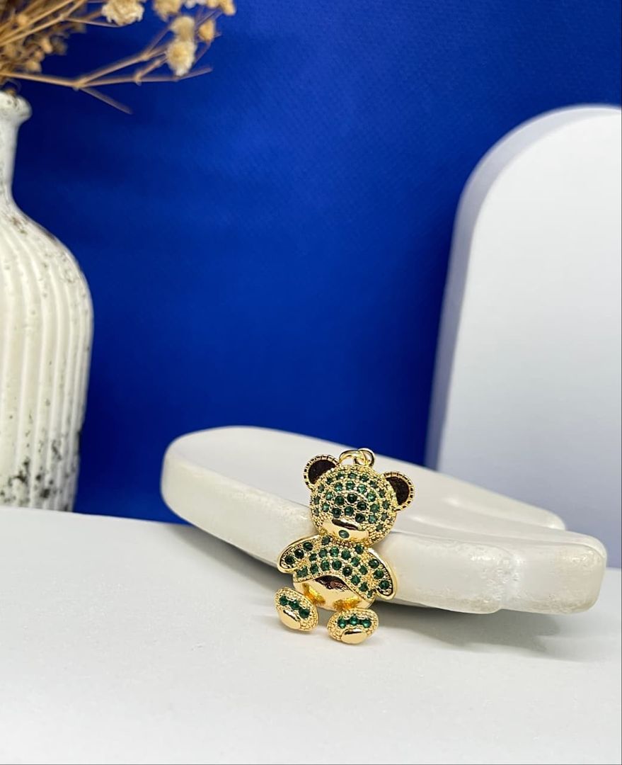 Dije oso circonias verde 3.5cm tallado