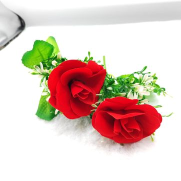 Imagen del producto ROSA INDIVIDUAL CON FOLLAJE TG662