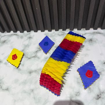 Imagen del producto FESTÓN ROMBO X 4 UNIDADES 