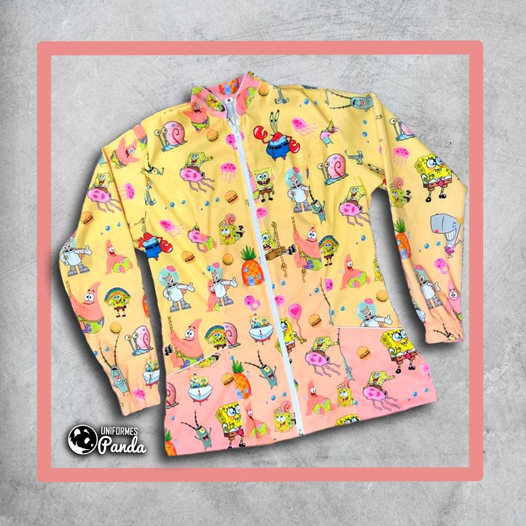 Bata Antifluido Estampada 