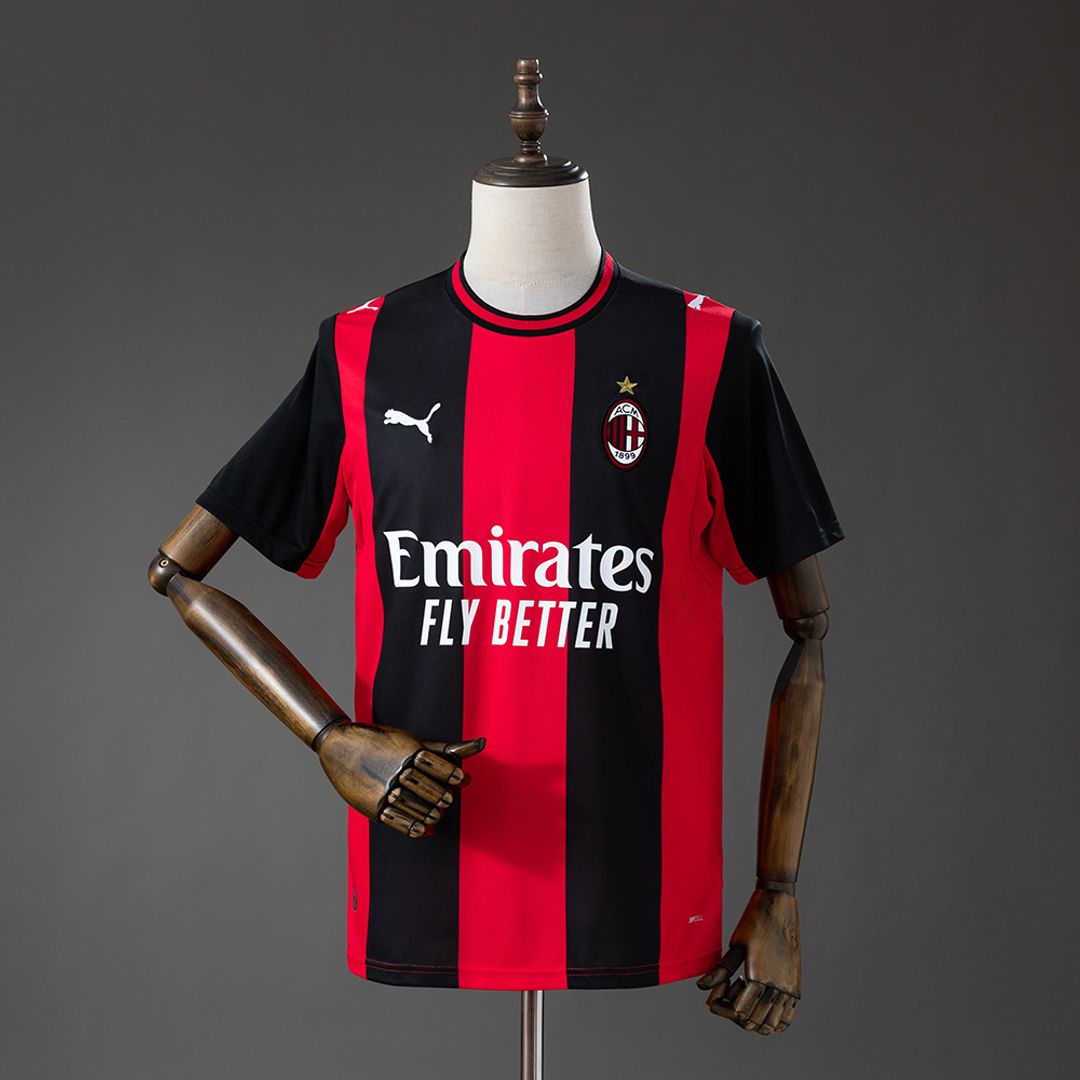AC Milan 2026-27 Manga Corta Fan