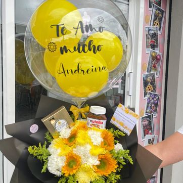 Imagen del producto Ramo girasoles, chocolate y nutella