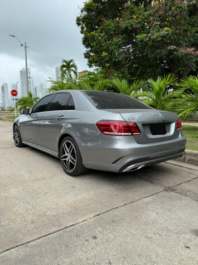 MERCEDES BENZ E250 2.0L TURBO 2014 AMG