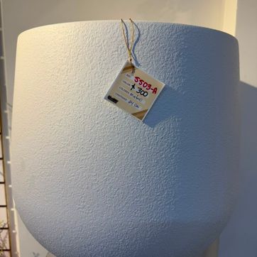 Imagen del producto MATERO PLASTICO TIPO GRANITO BLANCO GIGANTE