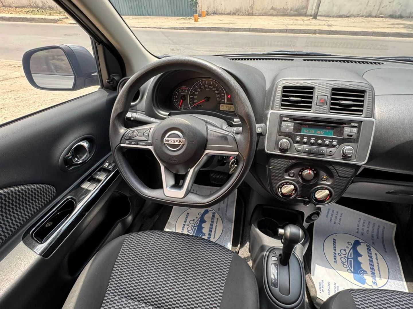 NISSAN MARCH 1.6L AUT SENSE