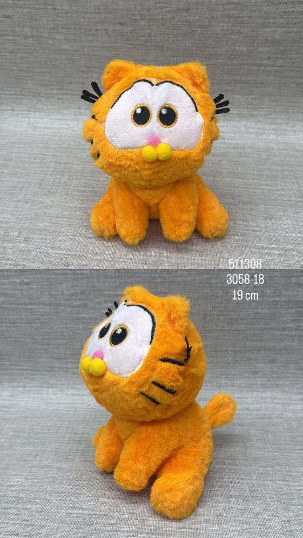 GARFIELD DE 19 CM